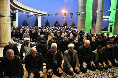 تصاویر/ مراسم عصر تاسوعای حسینی محرم الحرام در تپه شهدای گمنام خوی