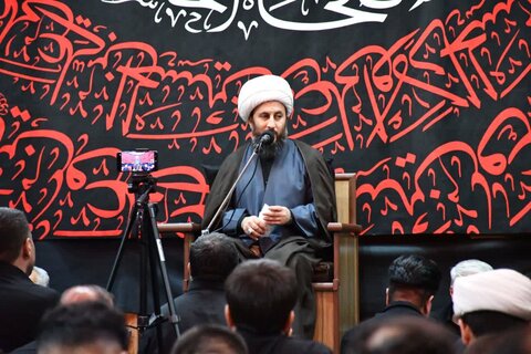 تصاویر/ مراسم سوگواری شب عاشورای حسینی در خوی