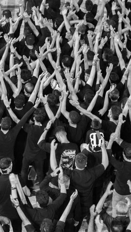 تصاویر/ عزاداری هیئات مذهبی آران وبیدگل شب عاشورای حسینی در هلال بن علی (ع)