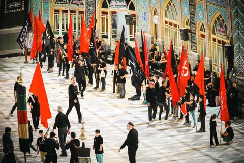 تصاویر/ عزاداری هیئات مذهبی آران وبیدگل شب عاشورای حسینی در هلال بن علی (ع)