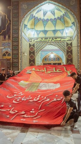 تصاویر/ عزاداری هیئات مذهبی آران وبیدگل شب عاشورای حسینی در هلال بن علی (ع)