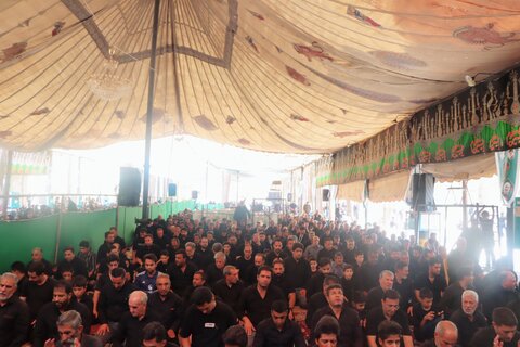 مراسم ظهر تاسوعا