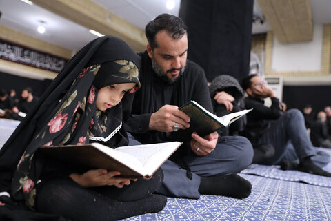 Photos/Cérémonie de deuil dans la nuit d'Achoura (que la paix soit sur lui) en présence du Guide de la Révolution