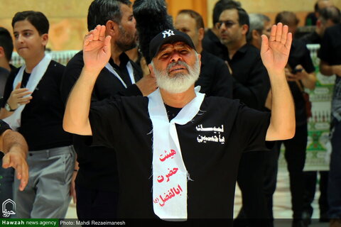 Photos / Présence de groupes de deuil au sanctuaire de Fatima Massoumeh (PSL) le jour de Tasu'a al-Hussaini