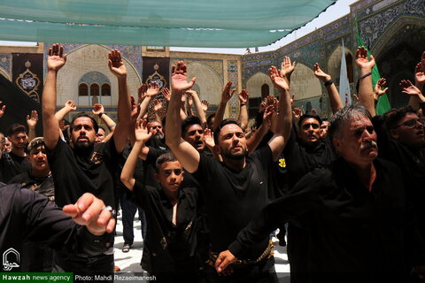 Photos / Présence de groupes de deuil au sanctuaire de Fatima Massoumeh (PSL) le jour de Tasu'a al-Hussaini