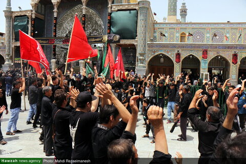 Photos / Présence de groupes de deuil au sanctuaire de Fatima Massoumeh (PSL) le jour de Tasu'a al-Hussaini