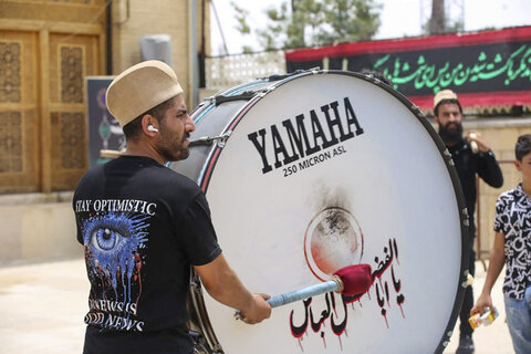 تصاویر| مراسم عزاداری هیئات مذهبی شیراز در روز عاشورای حسینی