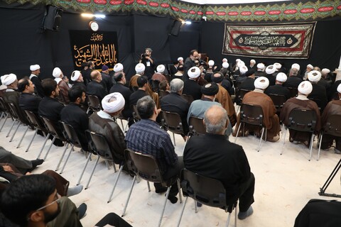 تصاویر/ مراسم عزاداری روز عاشورا در بیوت مراجع