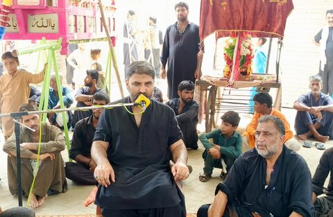 کربلا کا پیغام؛ ظلم کے خلاف قیام اور انسانیت کی نجات ہے/آج کے یزیدوں کا مقابلہ کرنے کے لیے حسینی کردار اپنانا ہوگا، علامہ مقصود علی ڈومکی