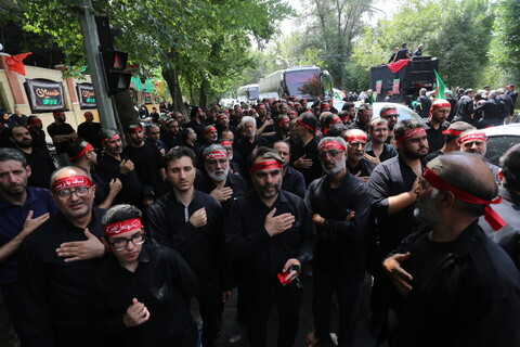 تصاویر / قافله عزا و حماسه رزمندگان اسلام اصفهان در روز عاشورای حسینی