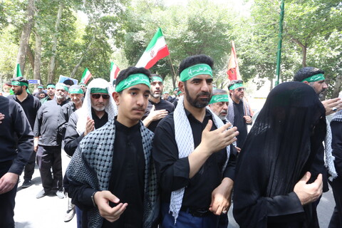 تصاویر / قافله عزا و حماسه رزمندگان اسلام اصفهان در روز عاشورای حسینی