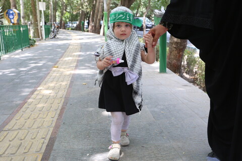 تصاویر / قافله عزا و حماسه رزمندگان اسلام اصفهان در روز عاشورای حسینی