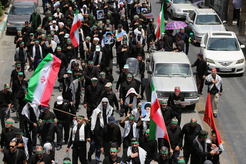 تصاویر / قافله عزا و حماسه رزمندگان اسلام اصفهان در روز عاشورای حسینی