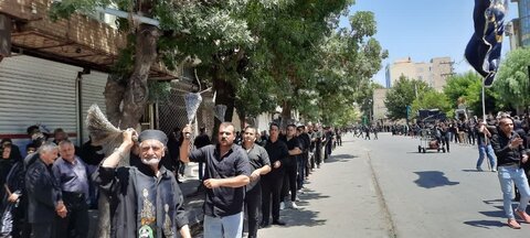 تصاویر/  عزاداری مردم ولایتمدار و شهیدپرور میاندوآب در عاشورای حسینی