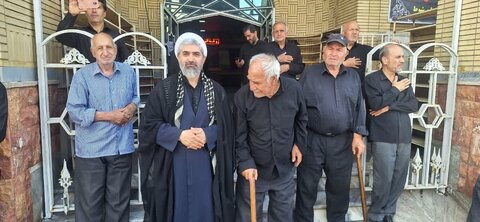 تصاویر/ عزاداری مردم شهرستان شوط در عاشورای حسینی
