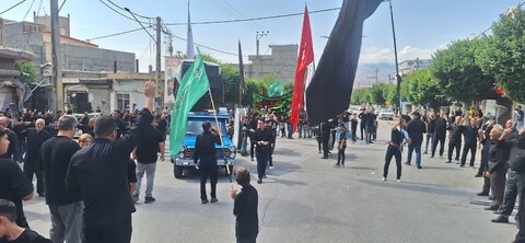 تصاویر/ عزاداری مردم شهرستان شوط در عاشورای حسینی