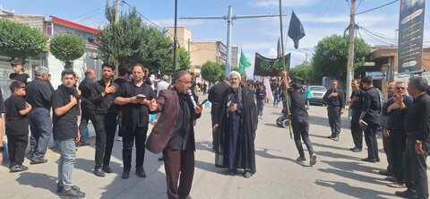 تصاویر/ عزاداری مردم شهرستان شوط در عاشورای حسینی