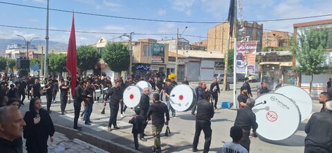 تصاویر/ عزاداری مردم شهرستان شوط در عاشورای حسینی