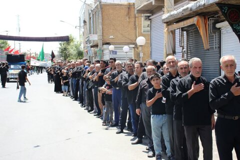 تصایر/ عزاداری خیابانی مردم شهرسستان تکاب در عاشورای حسینی