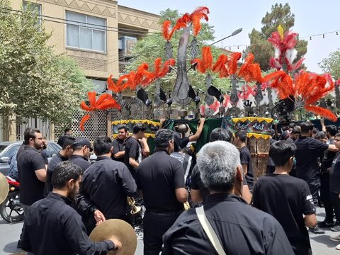 تصاویر/مراسم عاشورای حسینی در کاشان