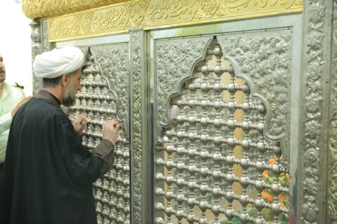 تصاویر / حضور امام جمعه قزوین در جمع عزاداران سوگوار حسینی