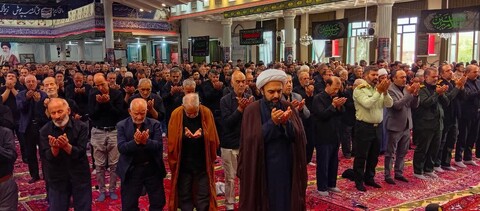 تصاویر/ اقامه نماز ظهر عاشورا در آذرشهر