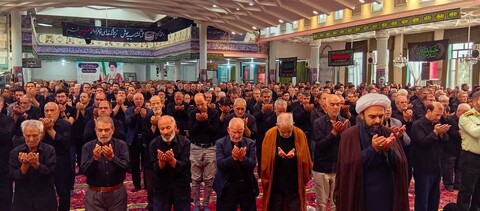 تصاویر/ اقامه نماز ظهر عاشورا در آذرشهر