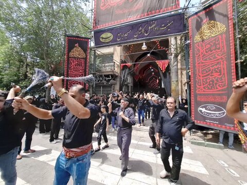 تصاویر/عزاداری عاشورای حسینی دربازارکاشان