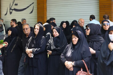 تصاویر/  عزاداری خیابانی عزای حسینی و توسل به شهدای کربلا در تبریز