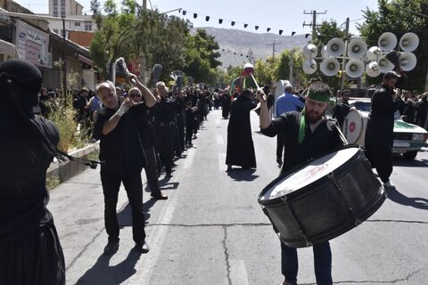 تصاویر/مراسم عاشورای حسینی در ایلام