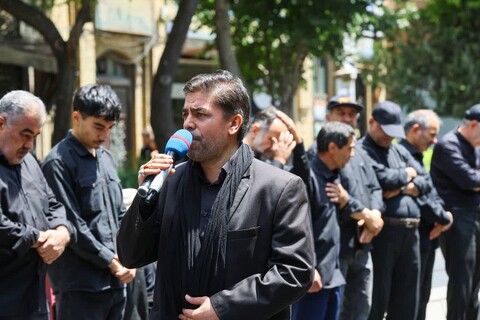 تصاویر/  عزاداری خیابانی عزای حسینی و توسل به شهدای کربلا در تبریز