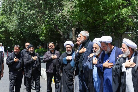 تصاویر/  عزاداری خیابانی عزای حسینی و توسل به شهدای کربلا در تبریز