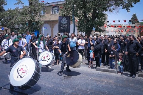 تصاویر / مراسم عاشورای حسینی در قزوین برگزارشد