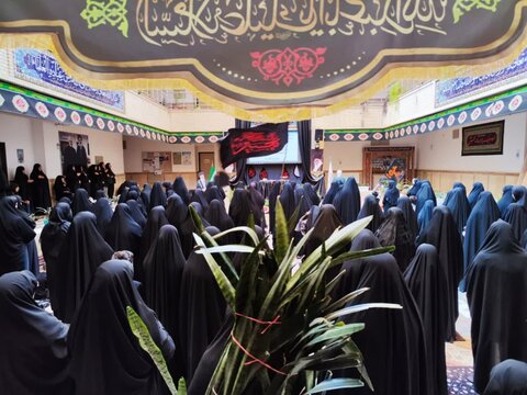 تصاویر/ مراسم عزاداری عاشورای حسینی در مدرسه علمیه ریحانة الرسول ارومیه