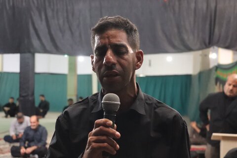 تصاویر/ اقامه نماز ظهر عاشورا در شهرستان مهران