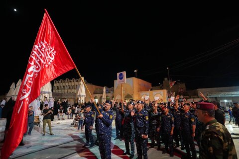 أجواء ليلة عاشوراء في محيط صحن الإمامين العسكريين (ع)