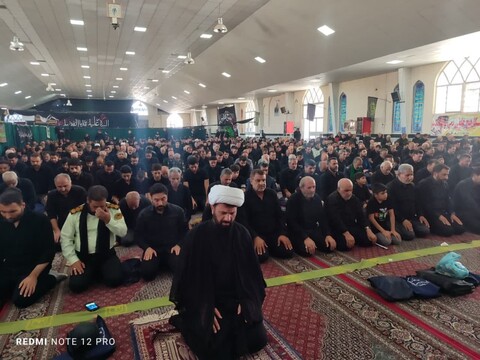 تصاویر / اقامه نماز ظهر عاشورا در شهرستان بهار