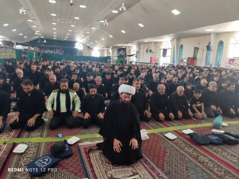 تصاویر / اقامه نماز ظهر عاشورا در شهرستان بهار