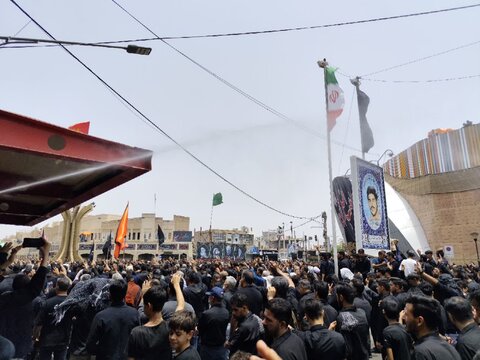 تصاویر/ مردم شهر بم در سوگ ابا عبدالله و یاران شهیدش