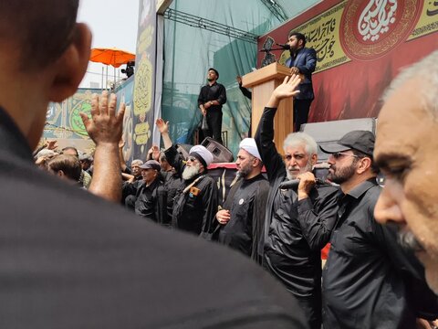 تصاویر/ مردم شهر بم در سوگ ابا عبدالله و یاران شهیدش