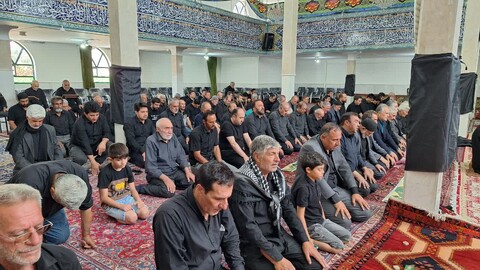 تصاویر/ اقامه نماز ظهر عاشورا در ترکمنچای