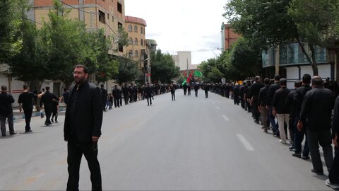 تصاویر/برگزاری آیین عزاداری عاشورای حسینی در ارومیه