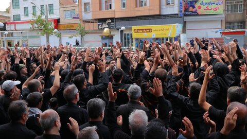 تصاویر/برگزاری آیین عزاداری عاشورای حسینی در ارومیه