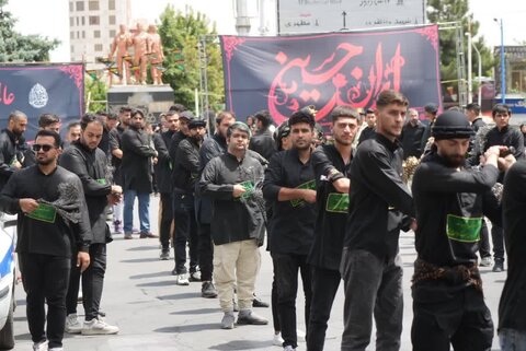 تصاویر/برگزاری آیین عزاداری عاشورای حسینی در ارومیه