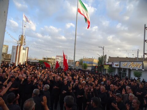 تصاویر/ عزاداران چهاربرج درعصر عاشورای حسینی