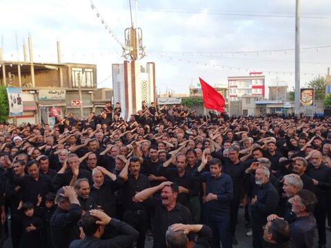 تصاویر/ عزاداران چهاربرج درعصر عاشورای حسینی