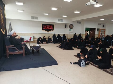 تصاویر/ عزاداری روز عاشورا در مدرسه علمیه زینب کبری (س) ارومیه