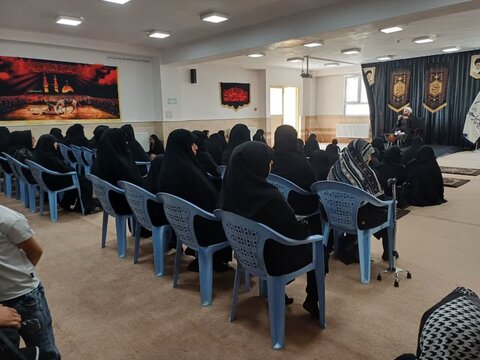 تصاویر/ عزاداری روز عاشورا در مدرسه علمیه زینب کبری (س) ارومیه