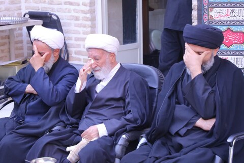 مراسم عزاداری اباعبدالله الحسین علیه السلام در روز دهم محرم در مدرسه علمیه شفیعیه