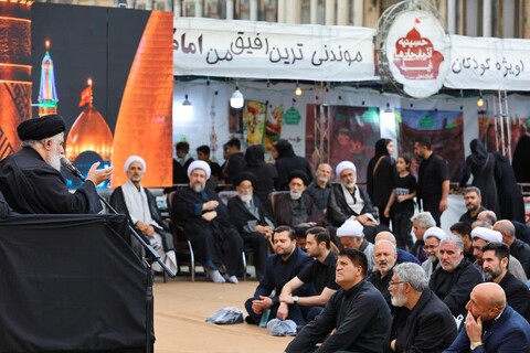 تصاویر/  عصر عاشورای حسینی در تبریز